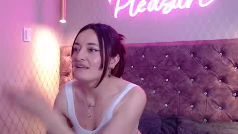 cataleyadamourx online show from November 29, 1:37 pm