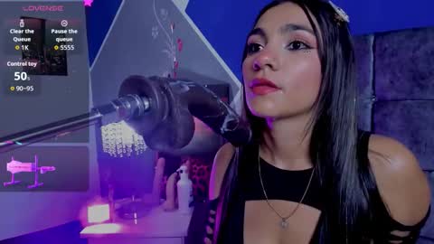 catalina_whore1 online show from March 11, 10:23 pm