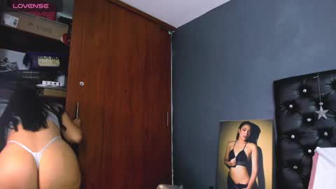 Catalina online show from February 24, 5:00 pm