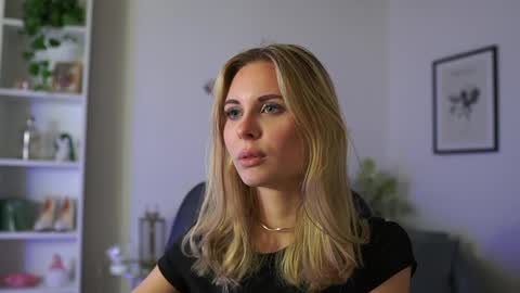 catecrago  online show from February 10, 8:53 am