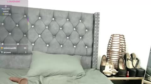 cathalina online show from October 30, 6:31 pm