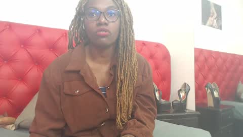 Snapshot of cathalinasharon chatting on January 6, 2:14 pm cathalina online show from January 6, 2:14 pm