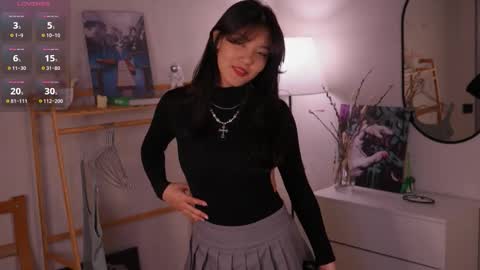 Lee online show from October 27, 5:19 pm