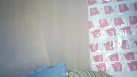 Snapshot of cathyxlisa chatting on January 27, 6:09 am CathyXLisa online show from January 27, 6:09 am