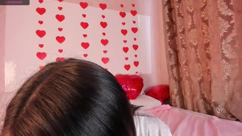 Eli  online show from March 4, 10:57 am