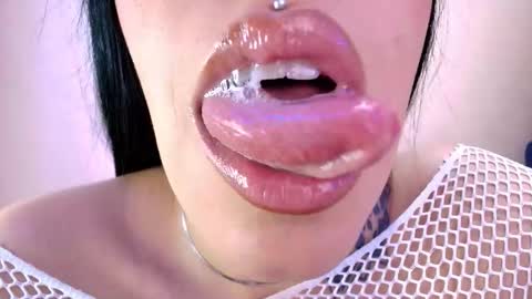 Cattleya online show from March 21, 3:33 am