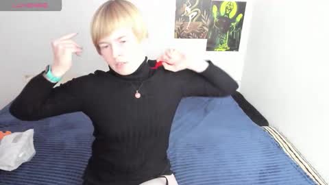 cattie_w_ online show from November 7, 2:06 am