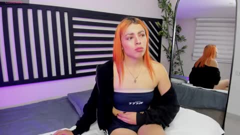 Snapshot of cattleya_veloza chatting on March 11, 9:04 pm Cattleya online show from March 11, 9:04 pm