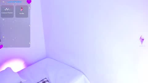 Snapshot of cattnamy chatting on February 27, 2:42 am CattNamy online show from February 27, 2:42 am