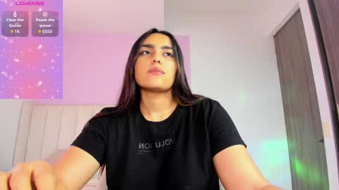 Cay online show from September 13, 3:31 pm