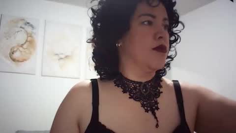 ccharlot online show from April 12, 2:25 am