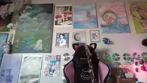 Cecelia Taylor online show from April 15, 1:06 am