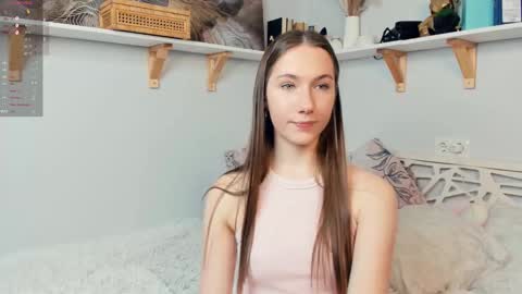 Snapshot of cel1ne_secret chatting on October 23, 10:10 am Josie Manesi online show from October 23, 10:10 am