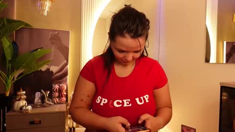 CelesteBailey online show from November 23, 7:21 am