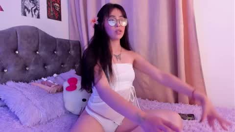 Celestineeeeee online show from September 11, 12:44 am