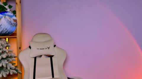  Celine  online show from December 20, 6:50 am