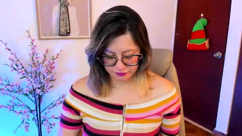 chanell online show from November 22, 1:36 pm