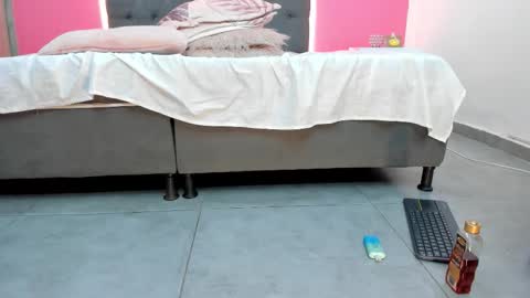 Channel online show from December 4, 6:30 pm