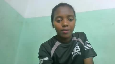 chanteuse655720 online show from May 21, 3:54 pm