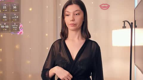 Yumi online show from February 5, 8:17 am