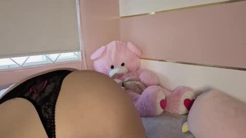 You honey online show from October 11, 12:08 pm