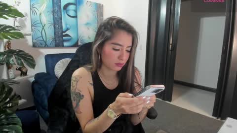 Charlote online show from March 8, 2:32 am