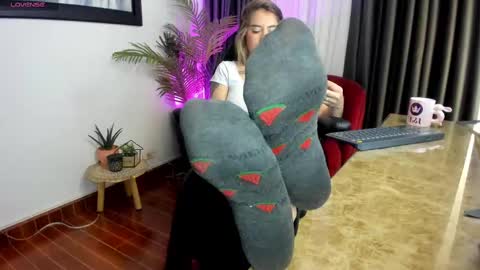 Charlote online show from September 30, 12:33 pm