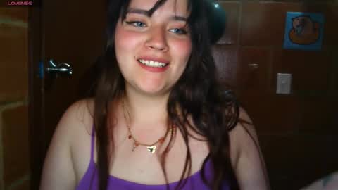 Charlotte  online show from November 5, 1:33 am