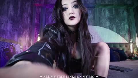 Charlotte online show from October 14, 7:27 pm