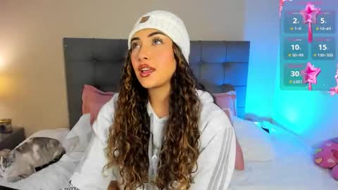 Snapshot of charlotte_jamees chatting on September 20, 3:49 am Charlotte james online show from September 20, 3:49 am