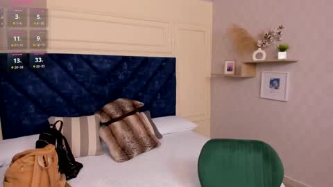 Charlotte Mayers online show from September 30, 11:38 am