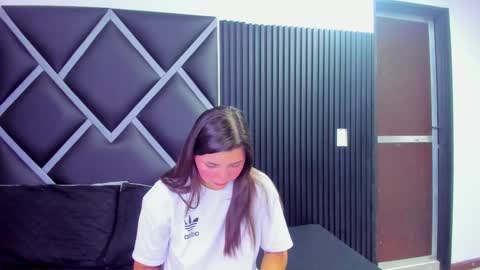 charlottee_starr online show from November 23, 11:34 am