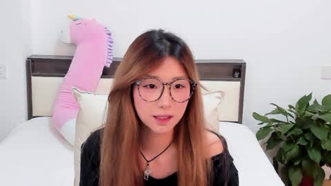 Charlotte online show from April 4, 4:50 pm