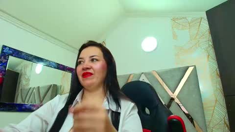 Charlotte  Schmidt online show from February 5, 11:46 am