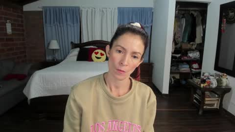 Charlotte online show from October 23, 12:05 am