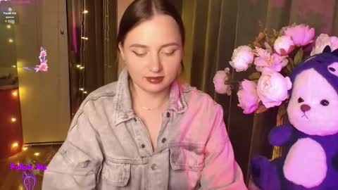 Kira online show from September 27, 6:48 pm