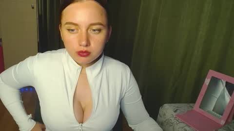 Kira online show from September 14, 6:39 pm