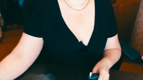 Snapshot of charlottextasty chatting on January 20, 11:02 am CharlotteXTasty online show from January 20, 11:02 am