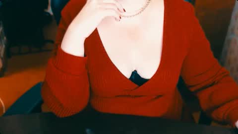 Snapshot of charlottextasty chatting on December 26, 12:27 pm CharlotteXTasty online show from December 26, 12:27 pm