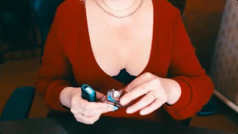 Snapshot of charlottextasty chatting on February 7, 10:19 am CharlotteXTasty online show from February 7, 10:19 am