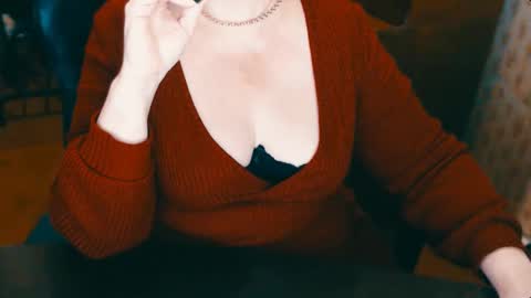 Snapshot of charlottextasty chatting on December 3, 7:55 pm CharlotteXTasty online show from December 3, 7:55 pm