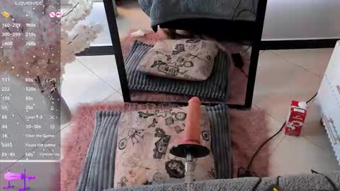 chelsea_bolton_ online show from March 19, 1:15 pm