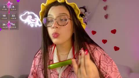 Snapshot of chelsea_coo chatting on February 16, 1:27 am Chelsea online show from February 16, 1:27 am