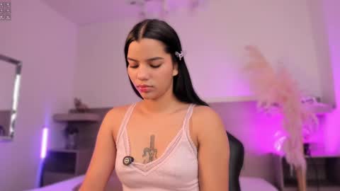 chelsey_hudson online show from October 3, 12:21 pm