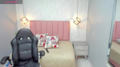 Camila  online show from December 4, 4:48 am