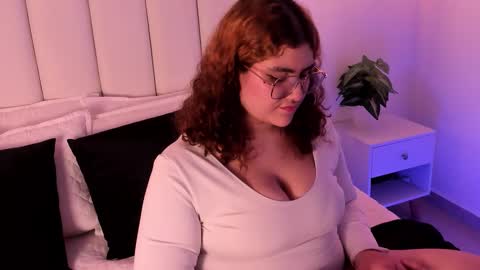 cherry_blackk online show from March 3, 11:55 pm