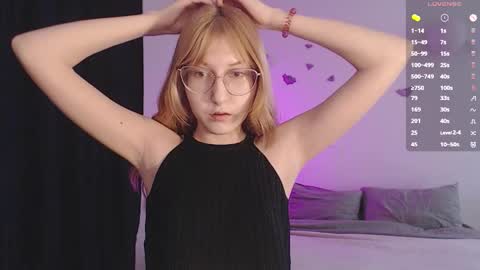 Cheryl online show from February 19, 11:32 am