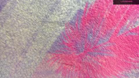 Mia online show from November 21, 9:11 am