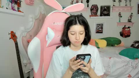 cherrycute666 online show from March 9, 3:42 am