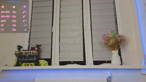 Lysia online show from February 21, 2:18 pm